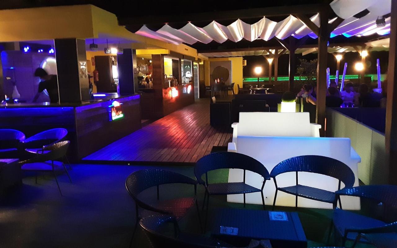 Apartamentos Alcossebre "El Faro Apartaments Alcossebre" Piscina, Playa Y Diversion Zewnętrze zdjęcie